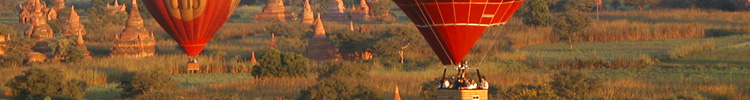 Varmluftballon over Bagan