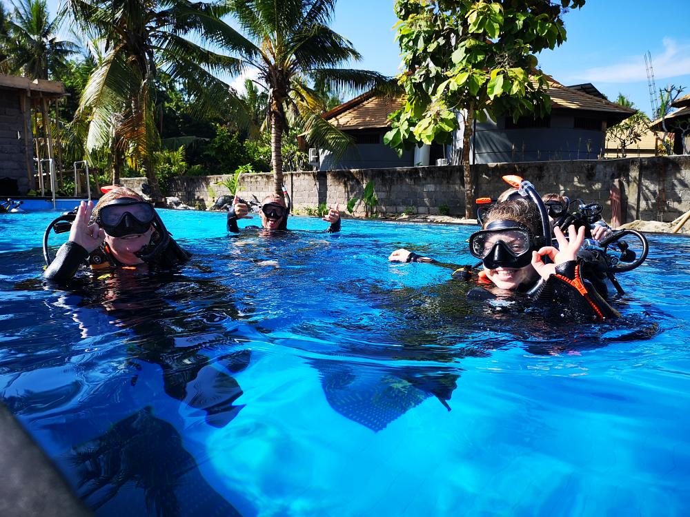 Open Water starter i pool