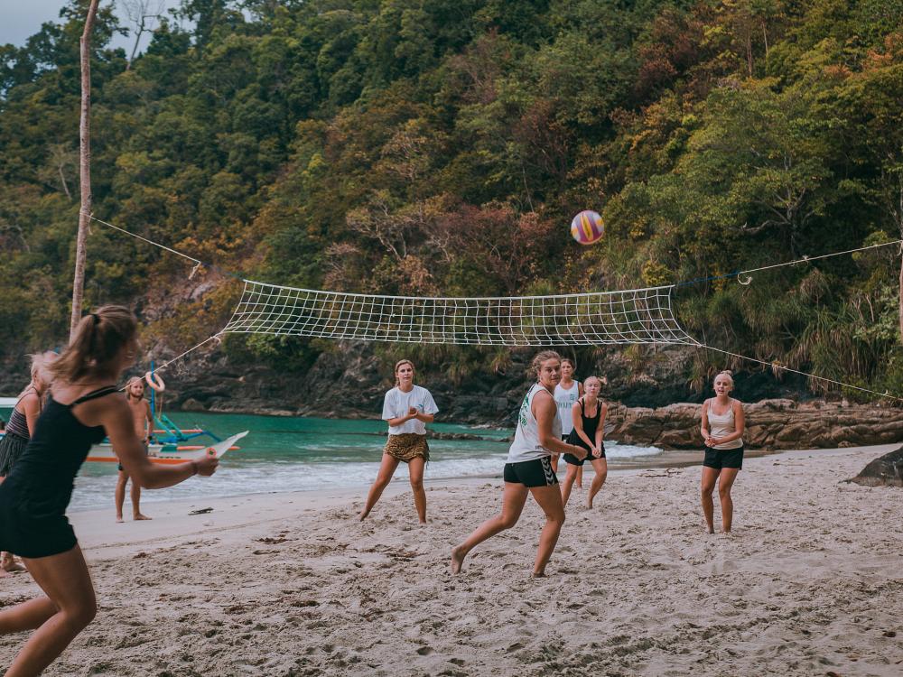 Volleyball på øde ø