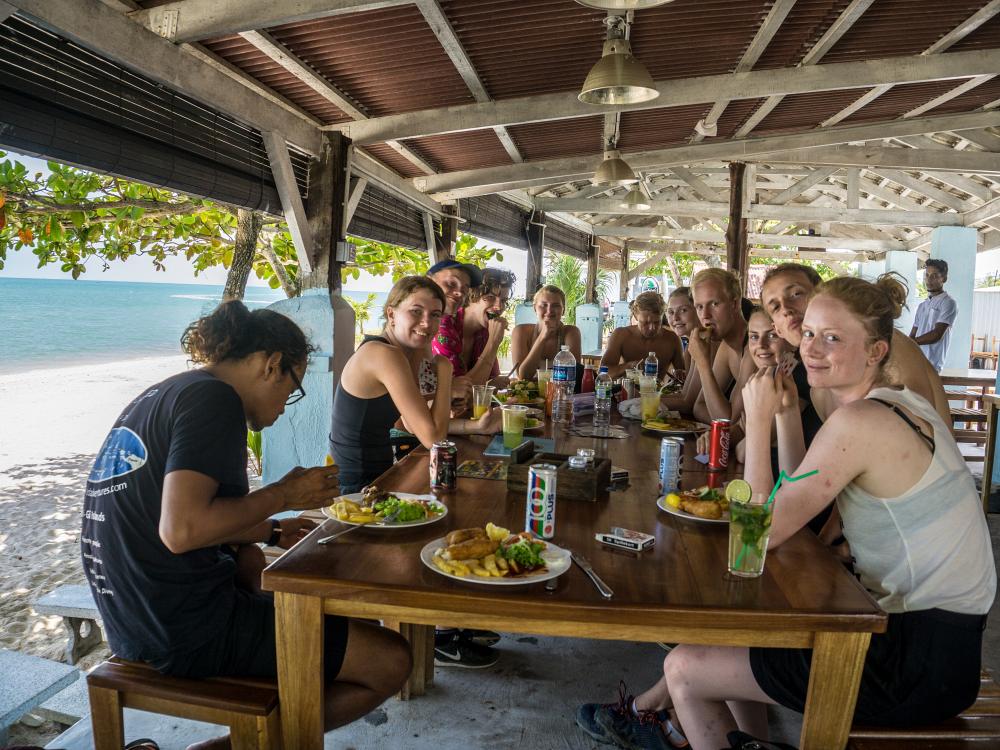 Frokost ved stranden