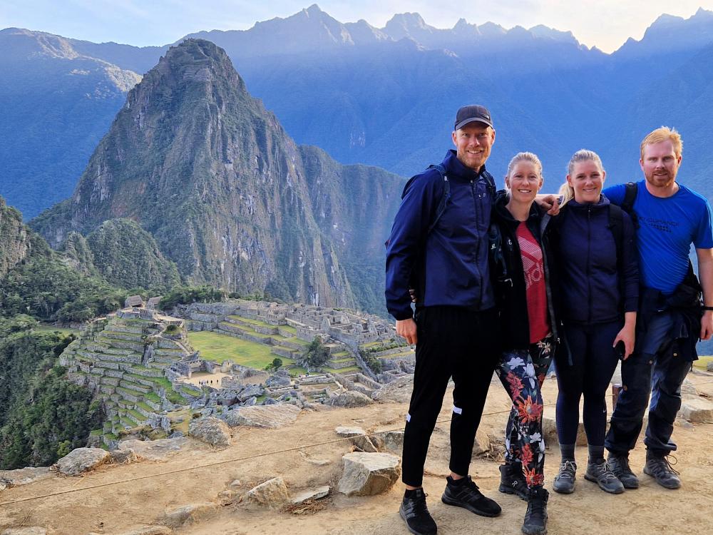 Solopgang over Machu Picchu