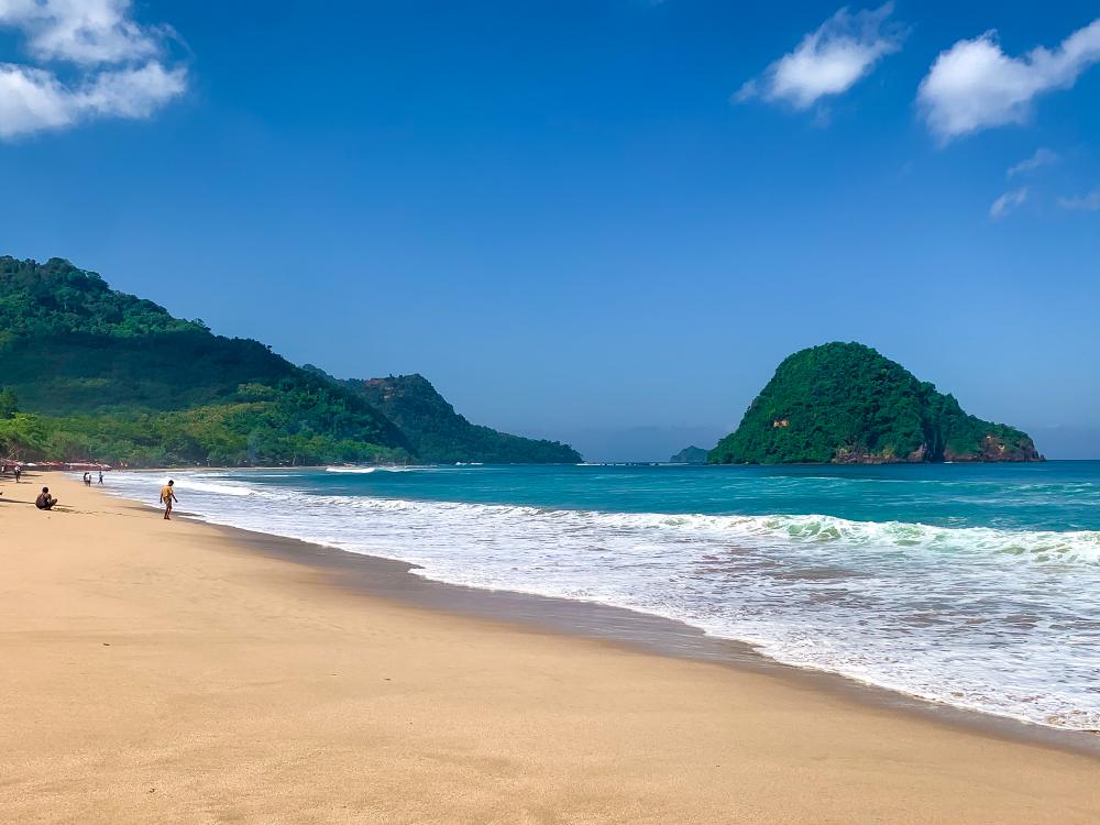 Smukke Red Beach