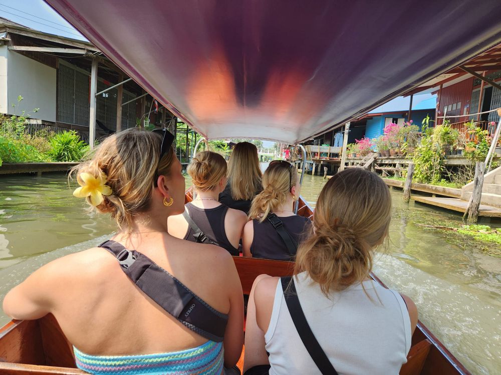 Oplev livet i Bangkoks kanaler