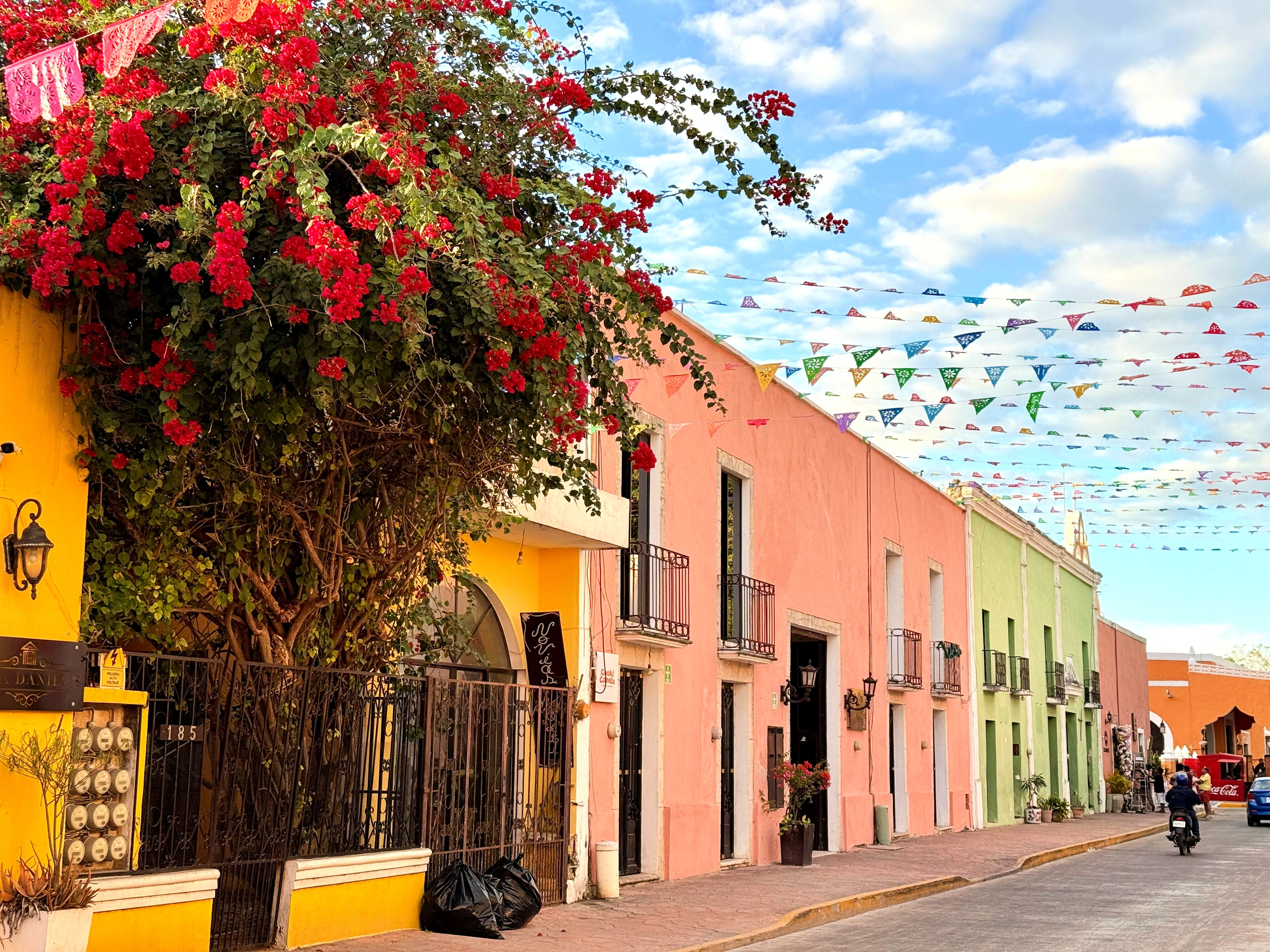 Kolonial charme og farver i Meridas gader